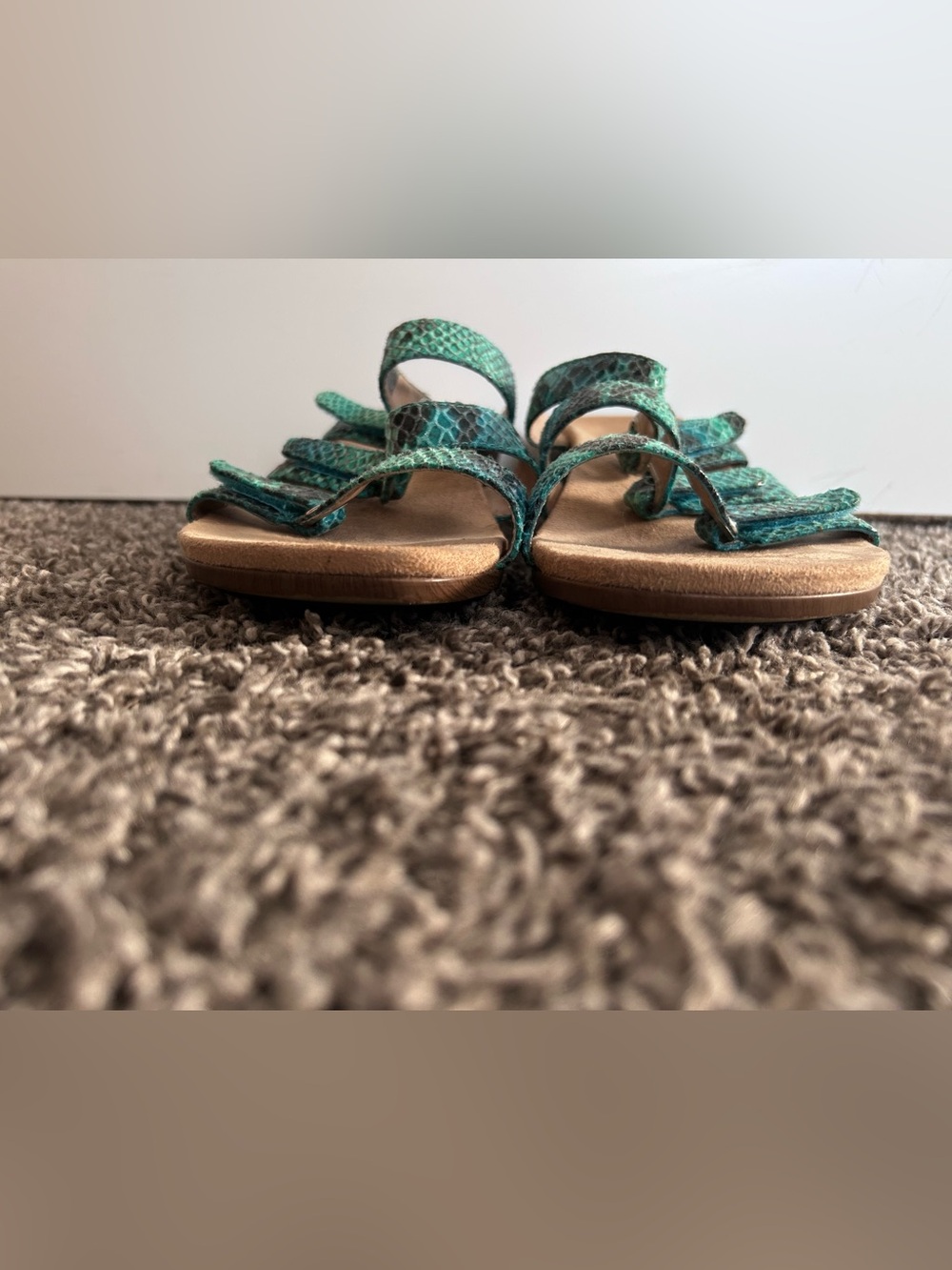 Vionic Teal Snake-Print Women's Sandals adjustable straps 9 - Picture 6 of 7